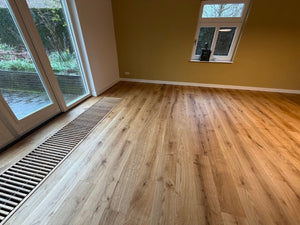Houten vloer schuren en olien