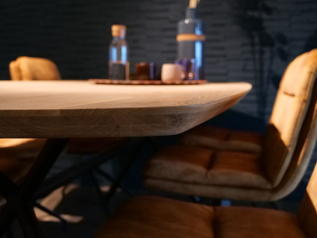 Houten tafels